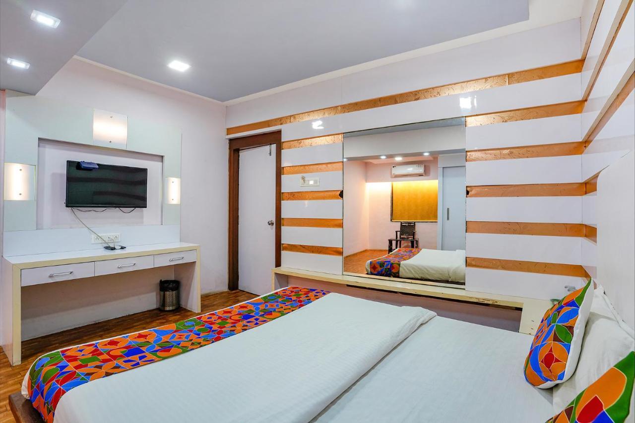 Fabexpress Vinyasa Residency Hotel Bhayandar Exterior foto
