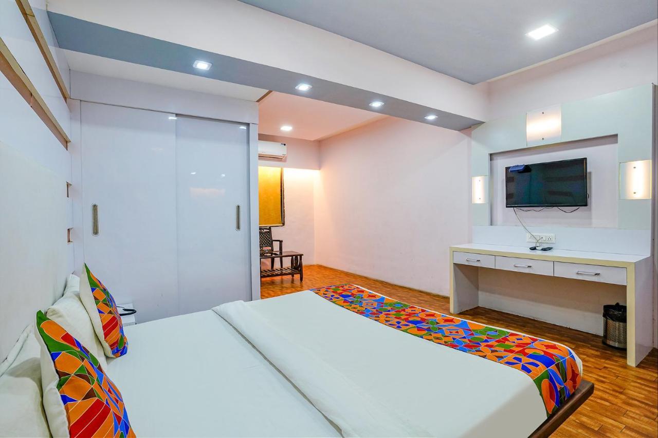 Fabexpress Vinyasa Residency Hotel Bhayandar Exterior foto